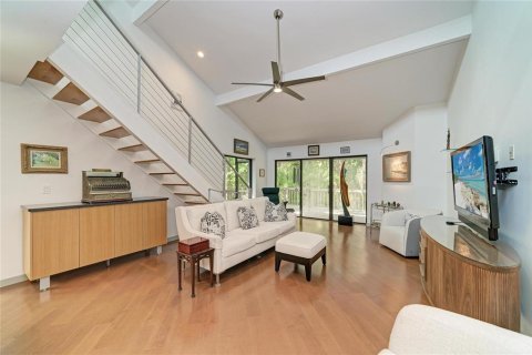 Condo in Sarasota, Florida, 2 bedrooms № 2431749 - photo 9