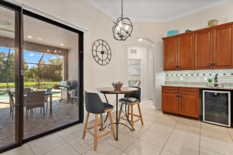 Villa ou maison à vendre à Apollo Beach, Floride: 4 chambres, 227.52 m2 № 2429660 - photo 19
