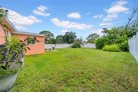 Casa en alquiler en Saint Petersburg, Florida, 1 dormitorio, 92.53 m2 № 1901057 - foto 15