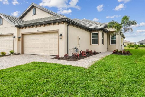 House in Lakewood Ranch, Florida 2 bedrooms, 134.89 sq.m. № 1591803 - photo 2