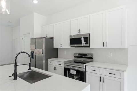 Villa ou maison à vendre à Dunnellon, Floride: 4 chambres, 176.14 m2 № 2138125 - photo 10