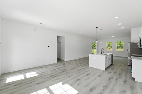 Villa ou maison à vendre à Dunnellon, Floride: 4 chambres, 176.14 m2 № 2138125 - photo 4