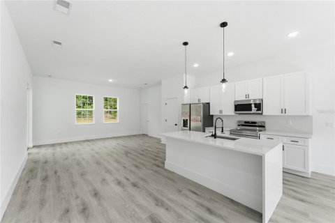 Villa ou maison à vendre à Dunnellon, Floride: 4 chambres, 176.14 m2 № 2138125 - photo 7
