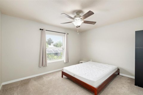 House in Fish Hawk, Florida 4 bedrooms, 232.81 sq.m. № 1913695 - photo 28