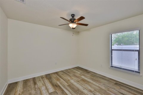 House in Riverview, Florida 4 bedrooms, 207.82 sq.m. № 1812703 - photo 18