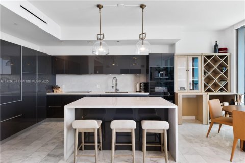 Condominio en venta en Miami, Florida, 2 dormitorios, 167.41 m2 № 1726420 - foto 9