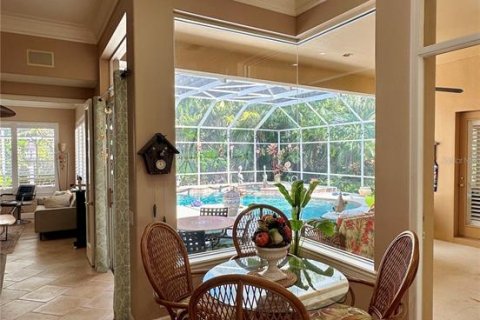 House in Tarpon Springs, Florida 5 bedrooms, 280.47 sq.m. № 1523937 - photo 27