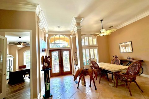 House in Tarpon Springs, Florida 5 bedrooms, 280.47 sq.m. № 1523937 - photo 11