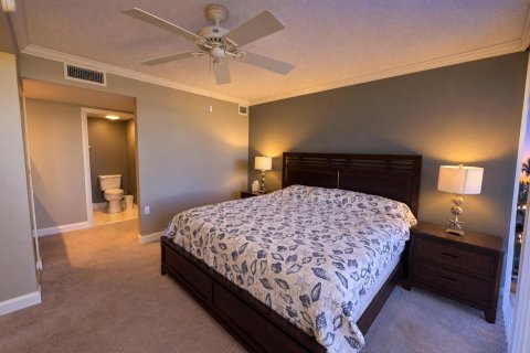 Copropriété à vendre à Boca Raton, Floride: 2 chambres, 128.67 m2 № 2411797 - photo 8