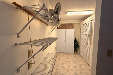 Copropriété à vendre à Boca Raton, Floride: 2 chambres, 128.67 m2 № 2411797 - photo 18