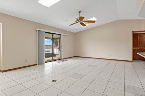 Villa ou maison à vendre à Inverness, Floride: 2 chambres, 140.28 m2 № 2430969 - photo 24