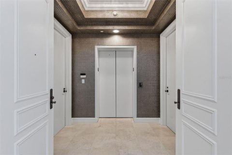 Copropriété à vendre à Longboat Key, Floride: 3 chambres, 353.03 m2 № 2411539 - photo 6