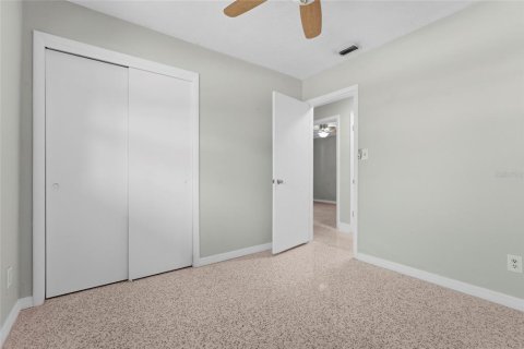 Villa ou maison à vendre à Bradenton, Floride: 3 chambres, 119.1 m2 № 2416858 - photo 16