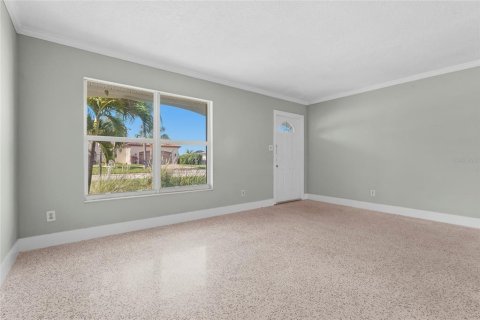 Villa ou maison à vendre à Bradenton, Floride: 3 chambres, 119.1 m2 № 2416858 - photo 3