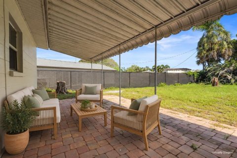 Villa ou maison à vendre à Bradenton, Floride: 3 chambres, 119.1 m2 № 2416858 - photo 17