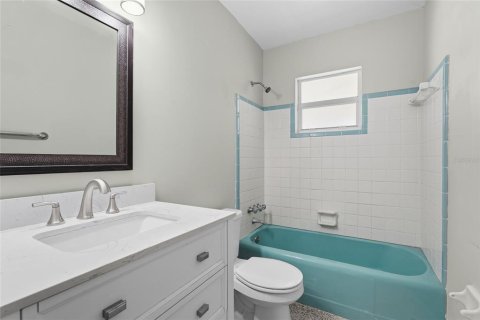 Villa ou maison à vendre à Bradenton, Floride: 3 chambres, 119.1 m2 № 2416858 - photo 26