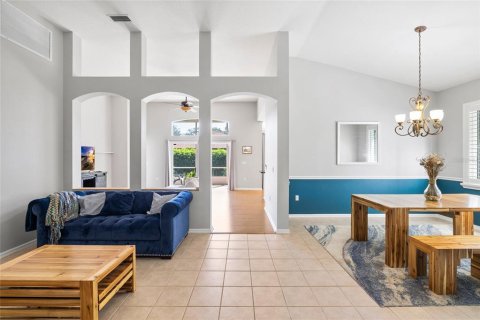 Villa ou maison à vendre à Fish Hawk, Floride: 4 chambres, 254.37 m2 № 2430963 - photo 8