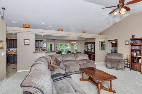 Casa en venta en Ocklawaha, Florida, 3 dormitorios, 179.77 m2 № 2110186 - foto 27