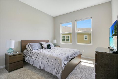 Townhouse in Clermont, Florida 3 bedrooms, 180.6 sq.m. № 1847287 - photo 23
