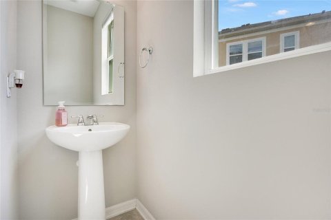 Townhouse in Clermont, Florida 3 bedrooms, 180.6 sq.m. № 1847287 - photo 14