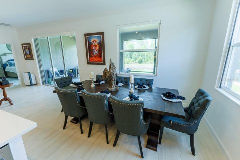 House in Land O' Lakes, Florida 3 bedrooms, 219.81 sq.m. № 1817202 - photo 19