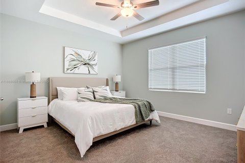 Купить виллу или дом в Норт-Порт, Флорида 4 спальни, 168.15м2, № 1942452 - фото 13