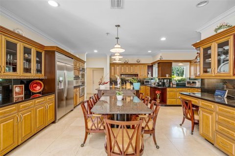 Casa en venta en Pinecrest, Florida, 7 dormitorios, 475.1 m2 № 1818474 - foto 18