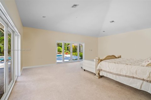Casa en venta en Pinecrest, Florida, 7 dormitorios, 475.1 m2 № 1818474 - foto 27