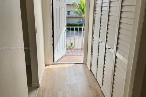 Copropriété à vendre à Margate, Floride: 2 chambres, 91.97 m2 № 1963183 - photo 10