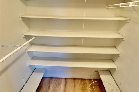 Copropriété à vendre à Margate, Floride: 2 chambres, 91.97 m2 № 1963183 - photo 8