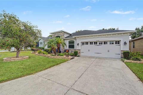 House in San Antonio, Florida 3 bedrooms, 183.3 sq.m. № 2312980 - photo 21