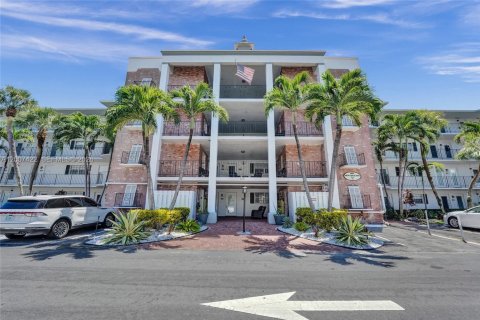 Copropriété à vendre à Hallandale Beach, Floride: 2 chambres, 97.55 m2 № 2090469 - photo 19