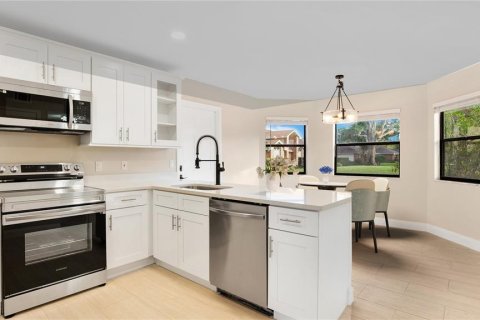Casa en venta en Orlando, Florida, 4 dormitorios, 234.86 m2 № 1394441 - foto 3