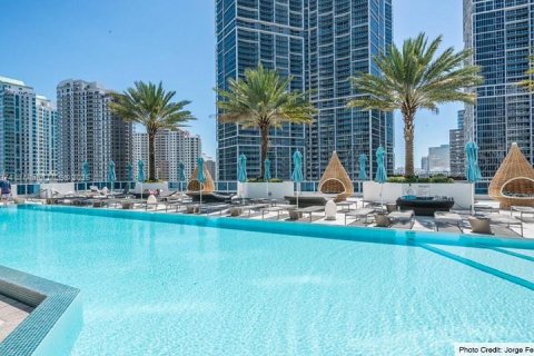 Condominio en venta en Miami, Florida, 2 dormitorios, 138.61 m2 № 1938790 - foto 5
