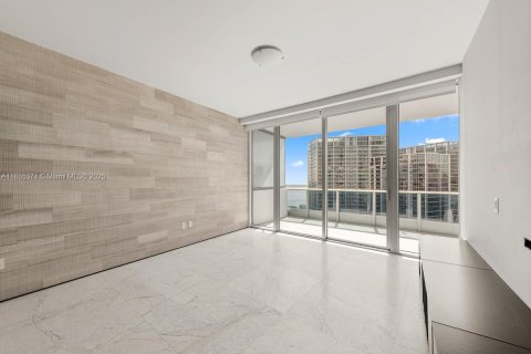 Condo in Miami, Florida, 2 bedrooms  № 1938790 - photo 22
