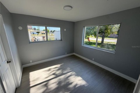House in Deerfield Beach, Florida 3 bedrooms, 105.91 sq.m. № 2207970 - photo 17