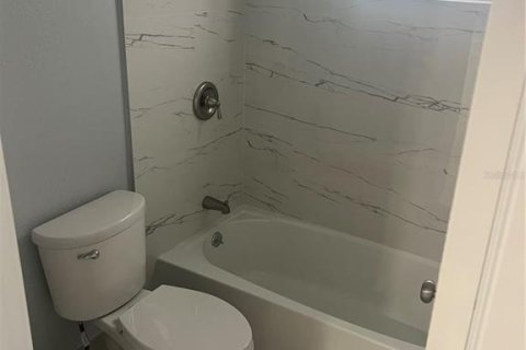House in Deerfield Beach, Florida 3 bedrooms, 105.91 sq.m. № 2207970 - photo 22
