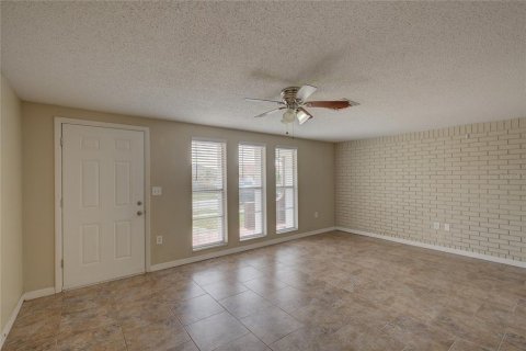 House in Holiday, Florida 3 bedrooms, 154.68 sq.m. № 1659285 - photo 14