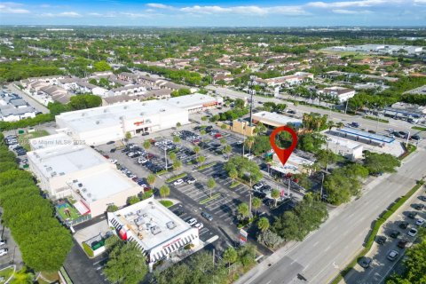 Commercial property in Miami, Florida № 2079420 - photo 25