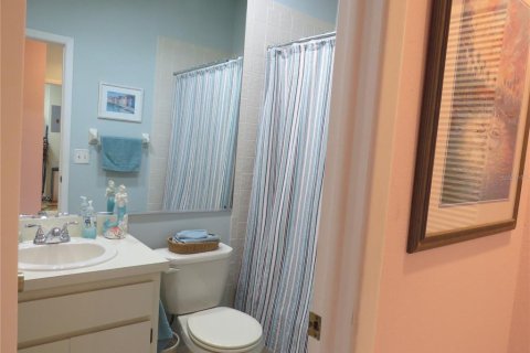 Condo in Weeki Wachee, Florida, 2 bedrooms  № 1569879 - photo 30