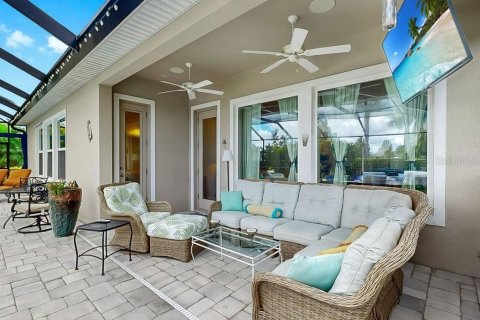 Villa ou maison à vendre à Apollo Beach, Floride: 4 chambres, 259.2 m2 № 1898875 - photo 12