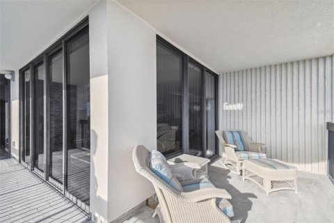 Condo in Tampa, Florida, 2 bedrooms  № 1424560 - photo 27