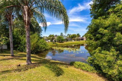 Villa ou maison à vendre à New Port Richey, Floride: 2 chambres, 95.32 m2 № 2408544 - photo 13