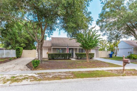 Villa ou maison à vendre à New Port Richey, Floride: 2 chambres, 95.32 m2 № 2408544 - photo 2