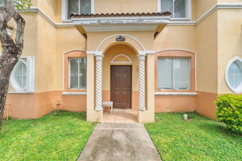 Condo in Homestead, Florida, 3 bedrooms № 2260373