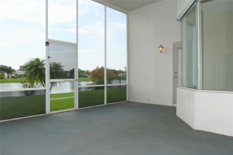 House in Orlando, Florida 3 bedrooms, 247.49 sq.m. № 1834738 - photo 18