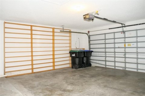 House in Orlando, Florida 3 bedrooms, 247.49 sq.m. № 1834738 - photo 17