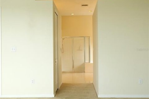 House in Orlando, Florida 3 bedrooms, 247.49 sq.m. № 1834738 - photo 11