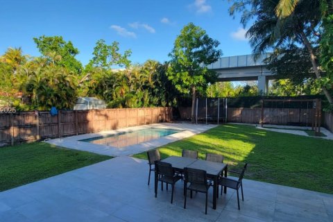 Купить виллу или дом в Майами, Флорида 3 спальни, 145.3м2, № 1989893 - фото 4