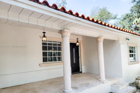 Купить виллу или дом в Майами, Флорида 3 спальни, 145.3м2, № 1989893 - фото 14